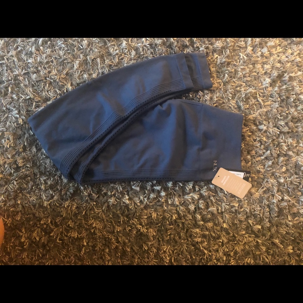 NUX awakened leggings